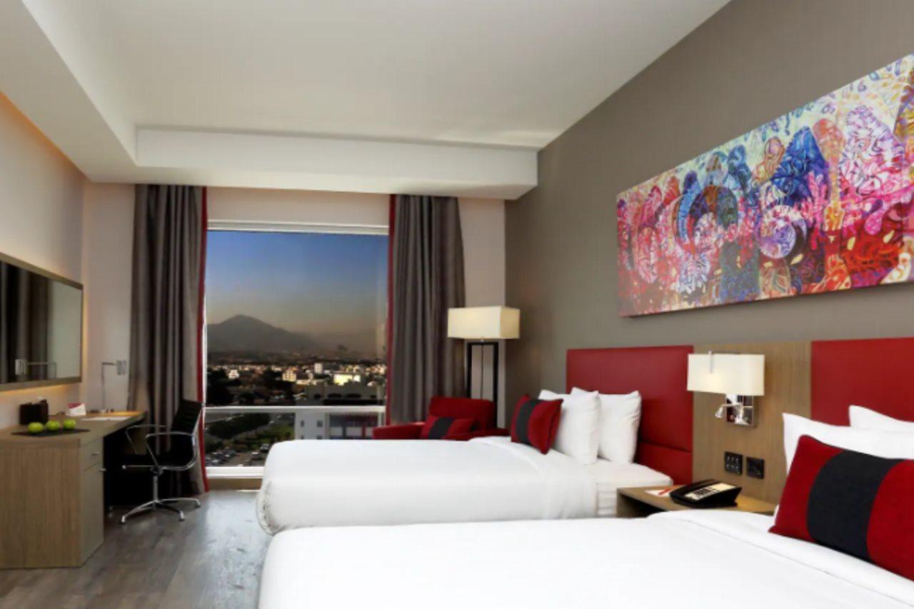Ramada Encore By Wyndham Muscat Al-Ghubra Buitenkant foto